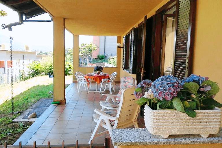 Vacation home with yard | Next to the beach | Pet-friendly — photo 2