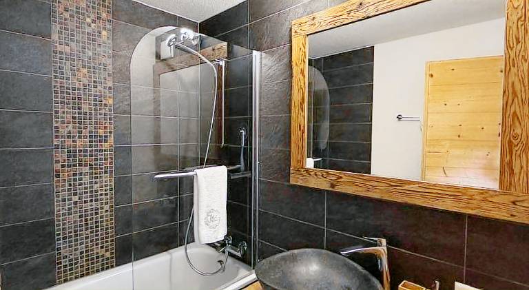 Holiday apartment with 2 rooms for 8 persons — photo 5