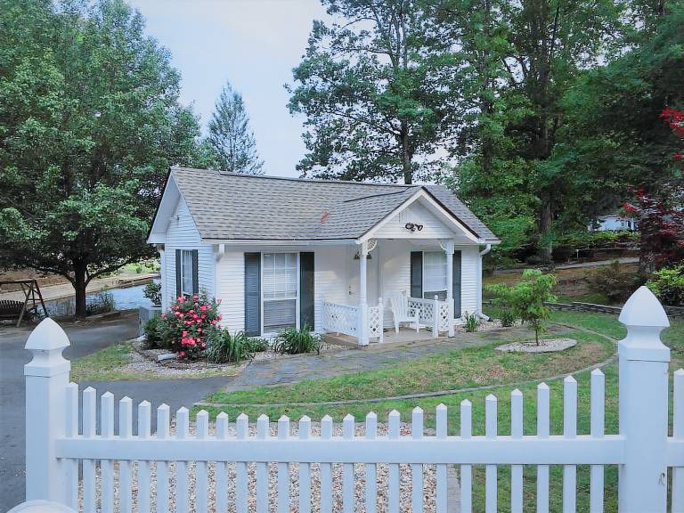 Cabin Lake Hamilton