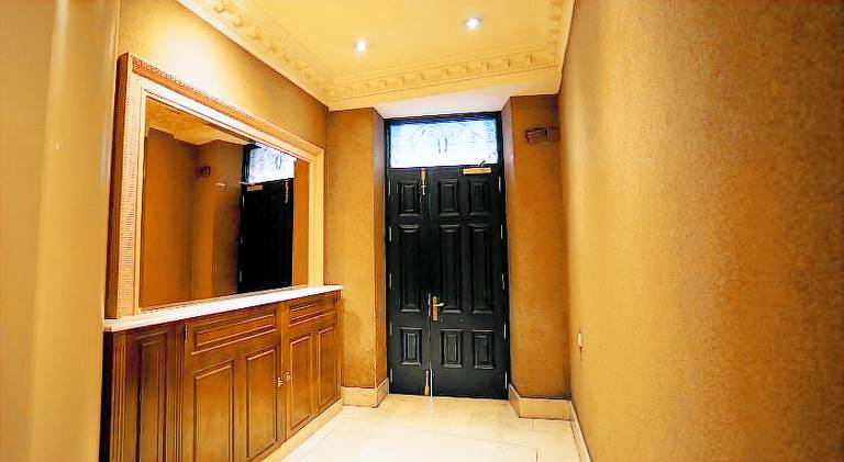 Apartamento con Estilo en Plaza Espana - Ubicacion Premium — photo 4