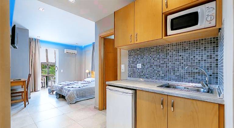 Nice serviced apartment with barbecue, terrace & pool | Next to the beach | Pet-friendly — photo 4