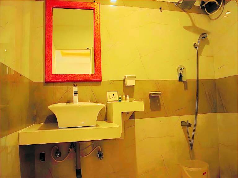 Paparazzi Resort — photo 5