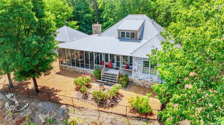Canyon Hideaway Cottage Wi-Fi Swing Bed 2 Acres Small Dog Friendly in Al