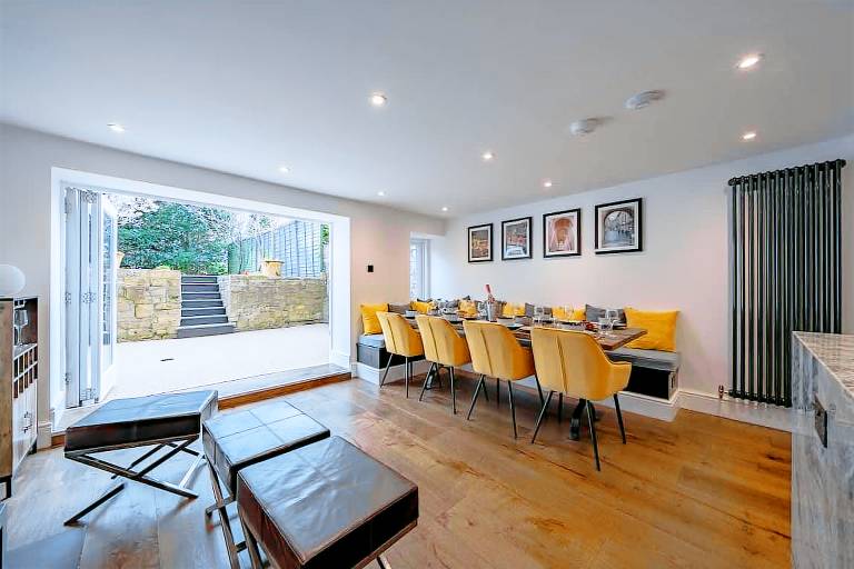 Child-friendly house with garden | Next to Pulteney Bridge | Pets are welcome — photo 4