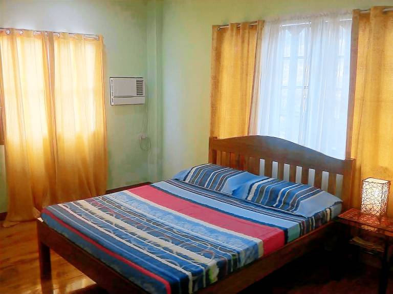 300 m&sup2; Ferienhaus