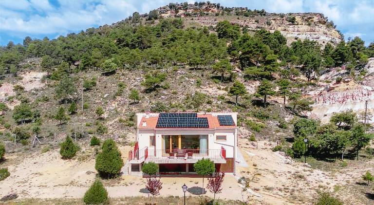 Chalet with 2 rooms for 4 persons in Cuenca