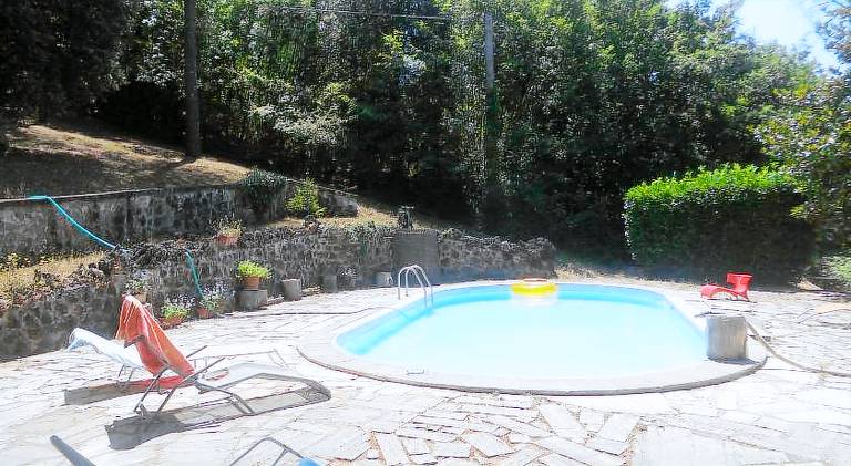 Holiday apartment with pool | Pet-friendly in Monteriggioni