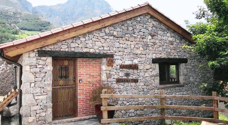Vacation home | Pets allowed in Cabrales