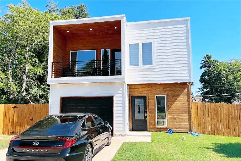 House Dunbar