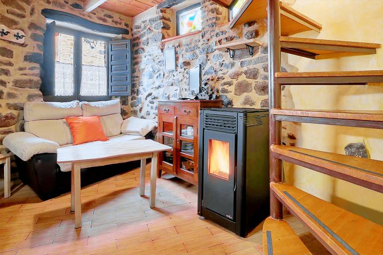 Country House 'El Sardón 2' with Mountain View, Wi-Fi and Air Conditioning — photo 2
