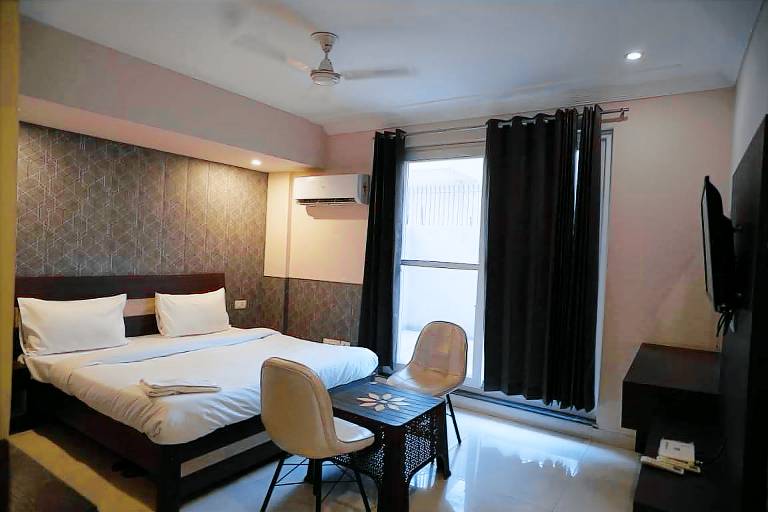 Akshay Corporate Hotel — photo 2