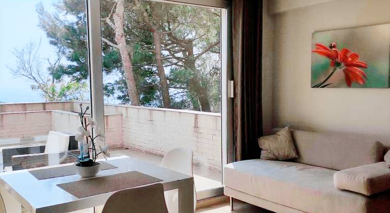 Rental apartment with pool — photo 2