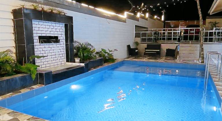 Villa with pool in Tagaytay