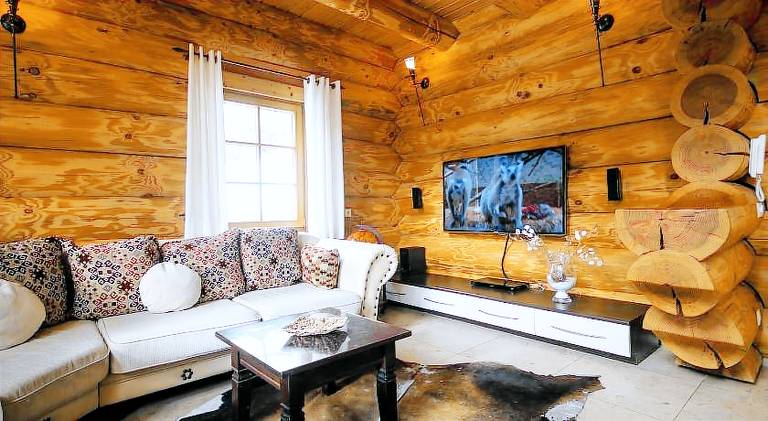 Vacation home with hot tub & sauna — photo 3