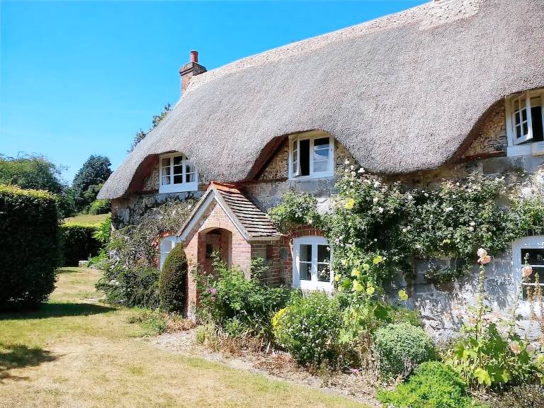 House Avebury