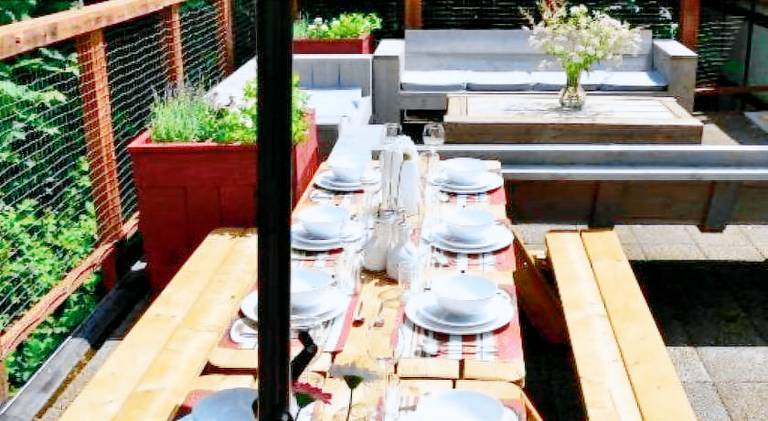 Apartment with BBQ & patio — photo 4