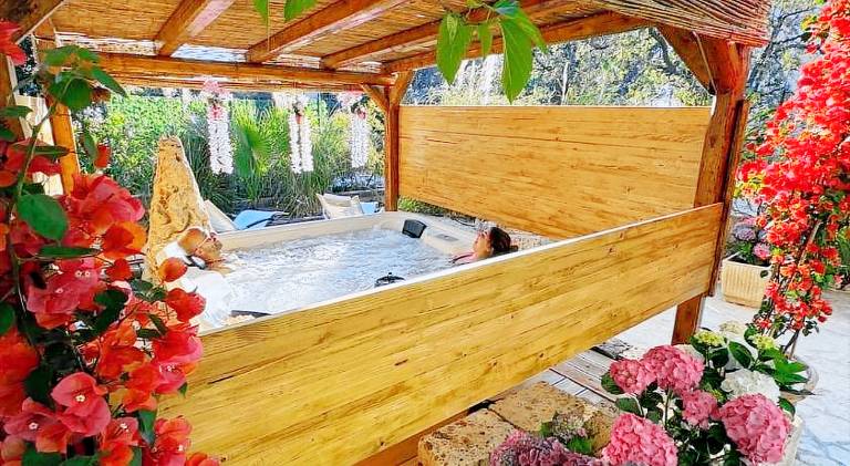 Villa with 2 rooms for 6 persons — photo 3