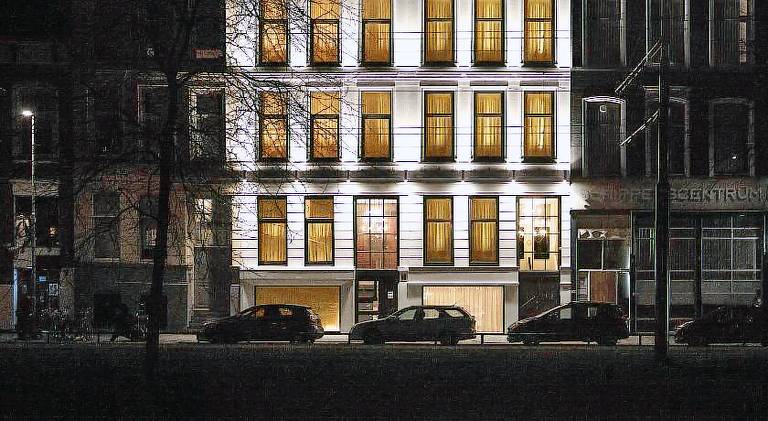 90 m&sup2; Apartment mit Hotelservice