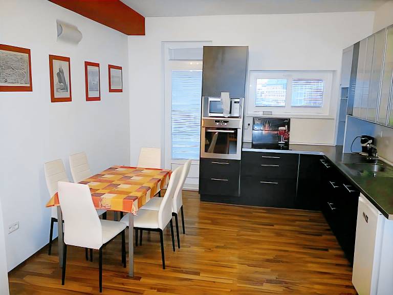 Apartment | Next to Bratislava Castle — photo 5