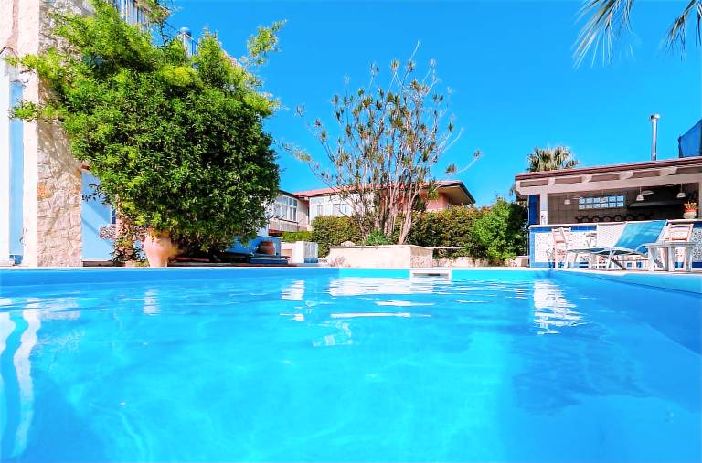 Fully equipped villa with yard, barbecue & patio | Sea view | Pets are welcome — photo 4