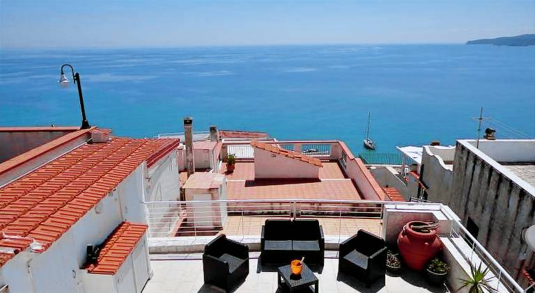 Holiday apartment with 2 rooms for 4 persons — photo 4