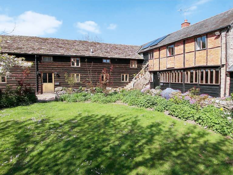 Cottage  Kington Rural