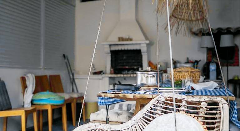 Villa with private pool, barbecue & yard | Perfect for remote work — photo 5
