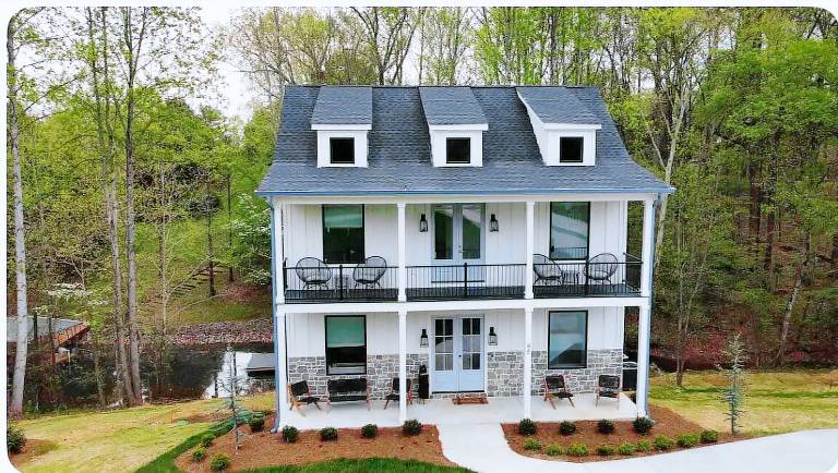 Cottage  Lynchburg