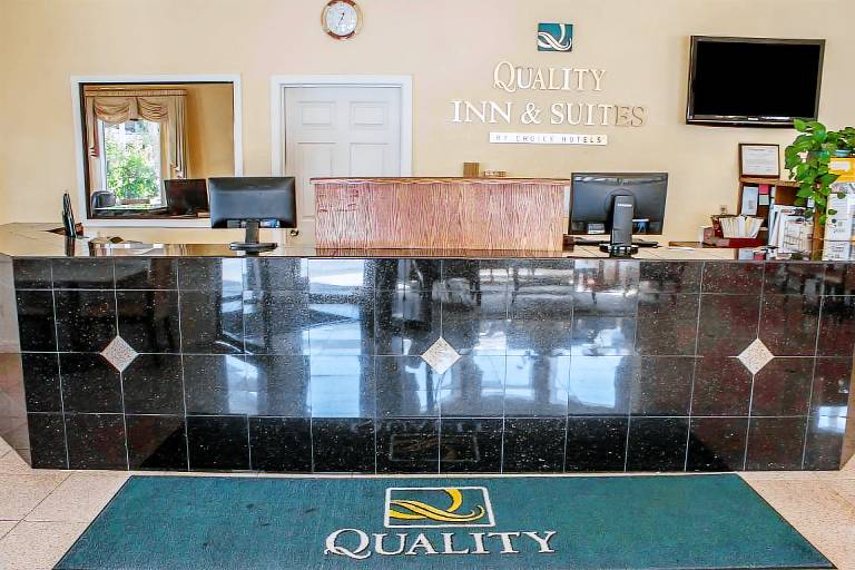Quality Inn & Suites Fife Seattle — photo 4