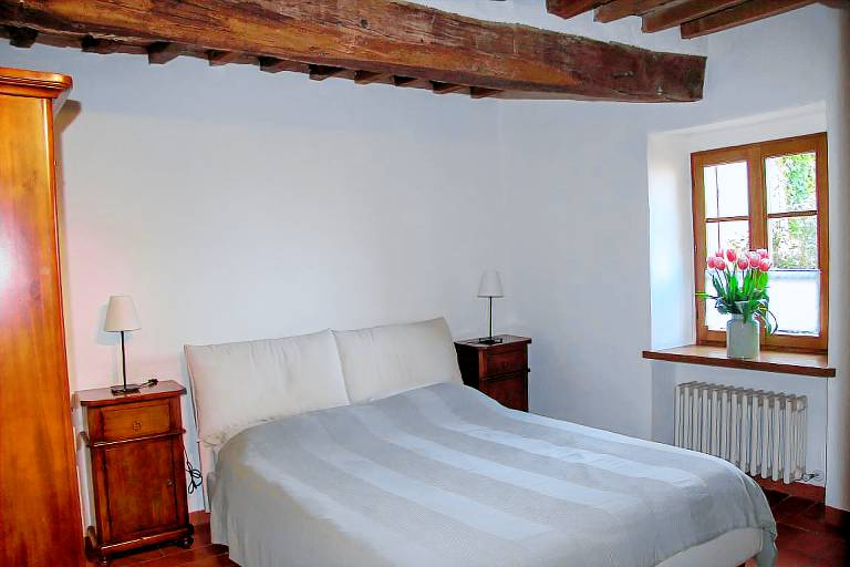 Escape to Charming Marche Italy - Pet-friendly Retreat with Garden & Pool — photo 4