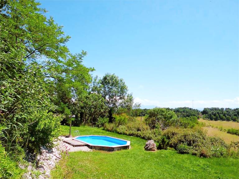 Gite with yard, private pool & barbeque | Pets allowed — photo 2