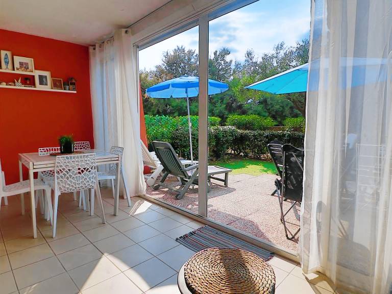Charming rental apartment with pool | Close to the beach | Pets are welcome — photo 3