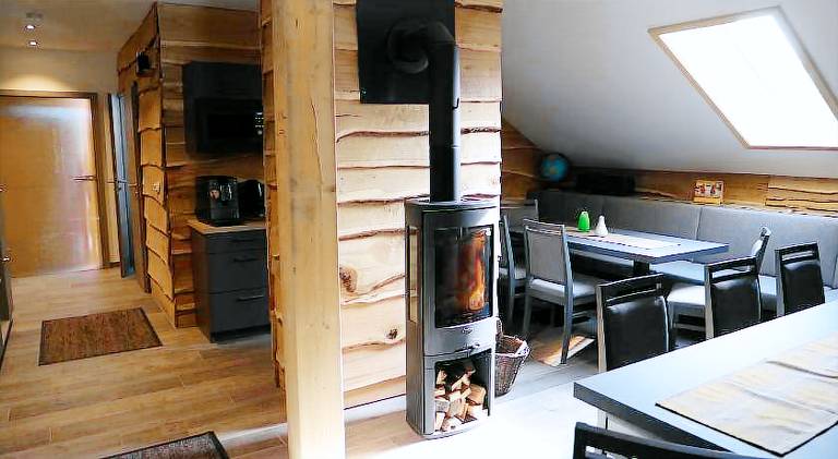 Rental apartment with patio & garden — photo 3