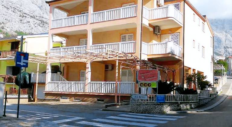 House Vida Goraleks in Brela