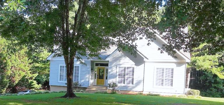 House  Newnan