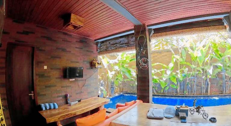 Villa with yard, private pool & patio | Good for workation | Pets are welcome — photo 2