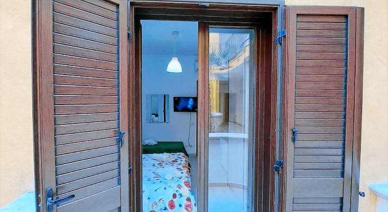 Rental apartment with 2 rooms for 4 persons — photo 4