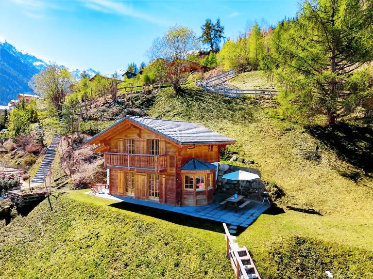Ferienhaus mit Hund in Riddes, La Tzoumaz für max. 8 Personen Ferienhaus mit Hund in Riddes, La Tzoumaz für max. 8 Personen