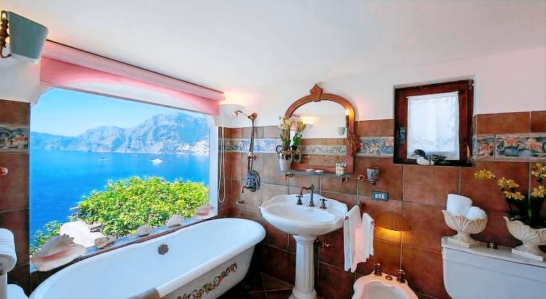 Holiday apartment with 3 rooms for 6 persons — photo 2