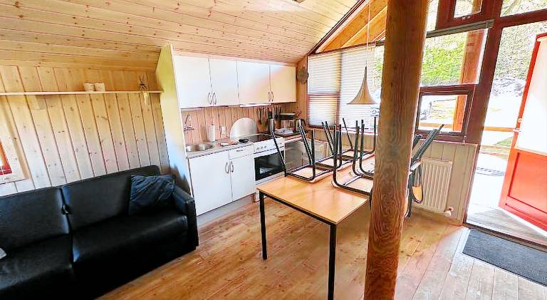 House with 2 rooms for 6 persons — photo 2