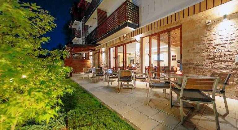 Pleasant serviced apartment with sauna, patio & hot tub | Good for workation | Pets allowed — photo 4
