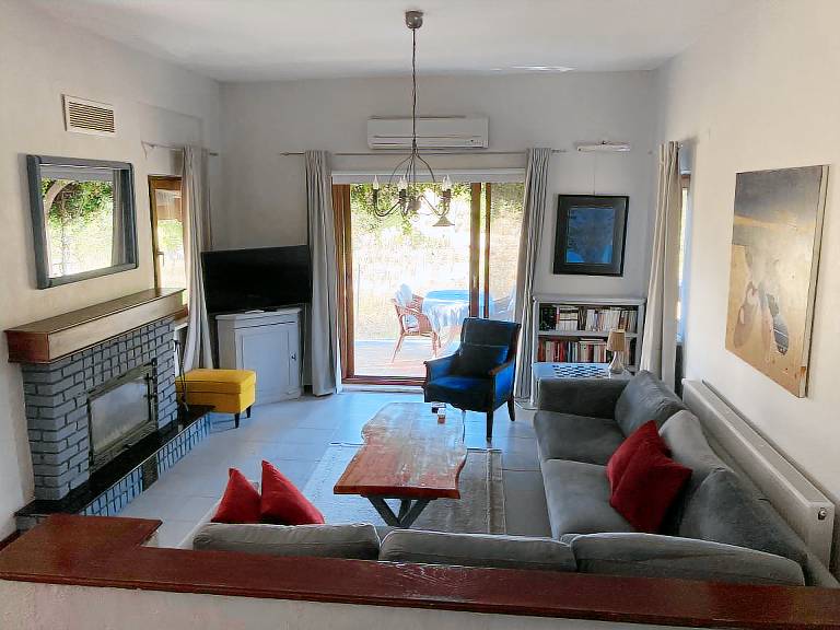 Home on Iznik Lake with its own Private Beach — photo 4