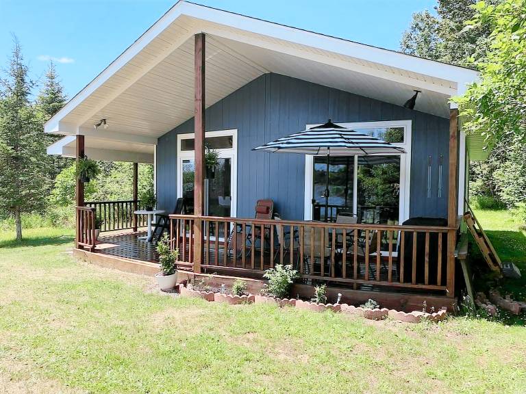 House  Torch Lake Township