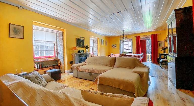 Vacation home with garden, barbeque & patio — photo 2