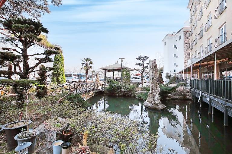 Geoje Oasis Hotel