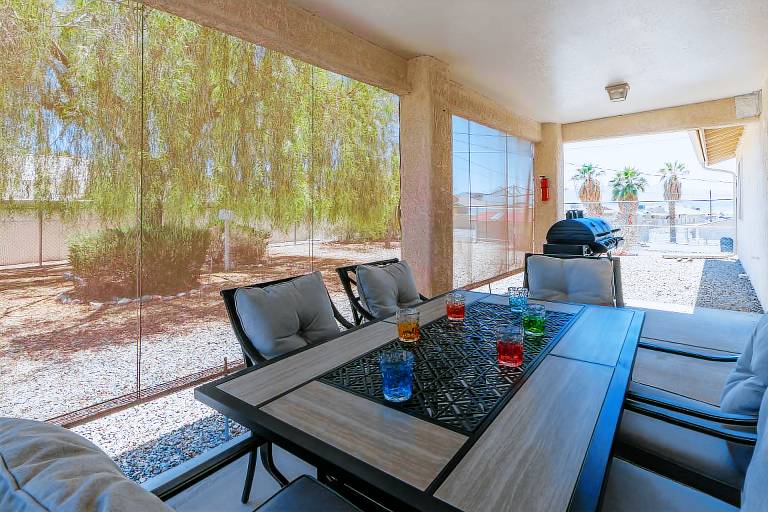 House with BBQ in Lake Havasu City, AZ