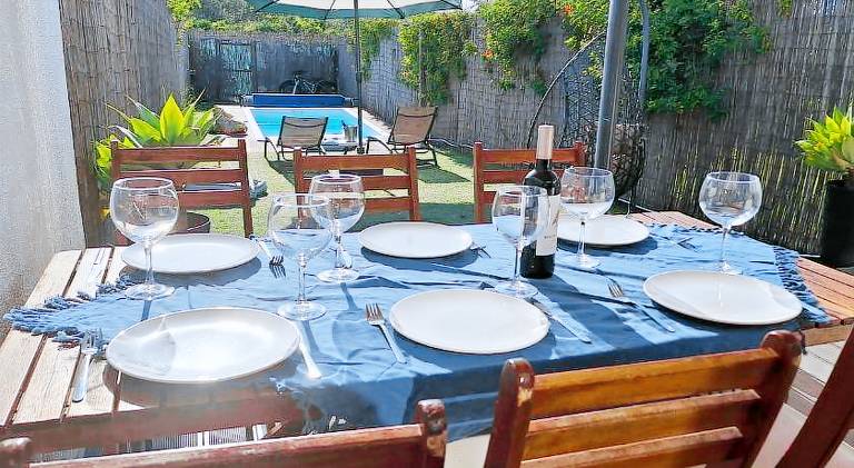 Vacation home with garden & private pool — photo 4