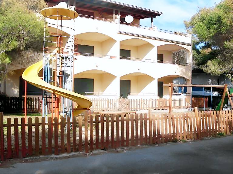 Appartamento con servizi da hotel Castellaneta Marina