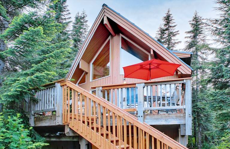 Chalet Snoqualmie Pass