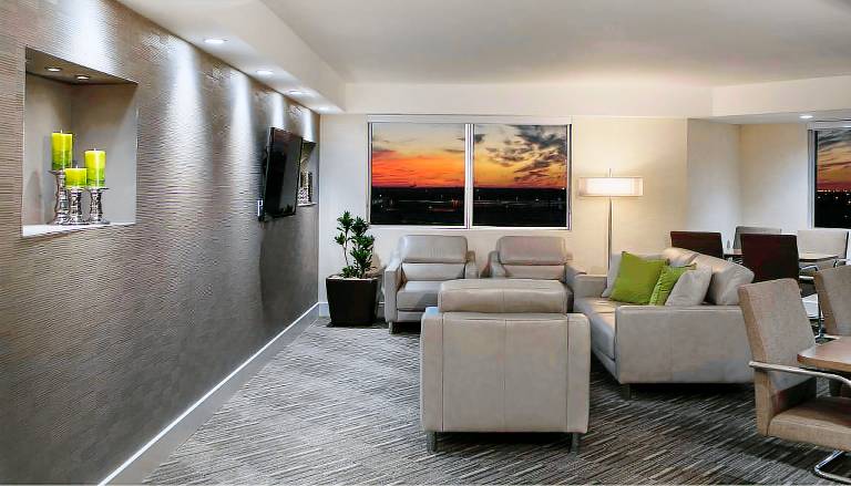 Hilton Winnipeg Airport Suites — photo 5
